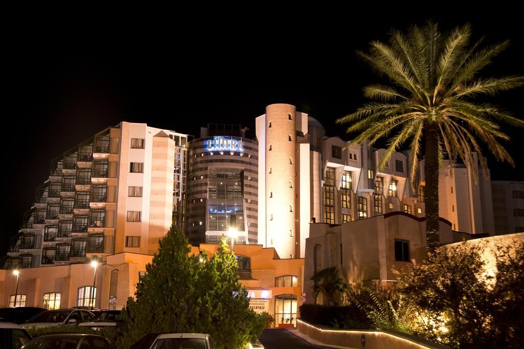 hotel photo