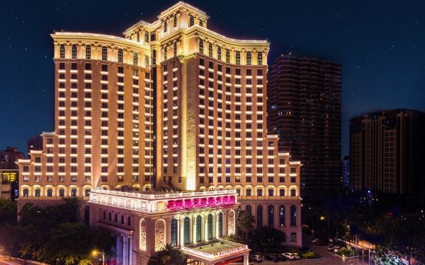 BAOHONG HOTEL (EX.JINJIANG BAOHONG) 4*