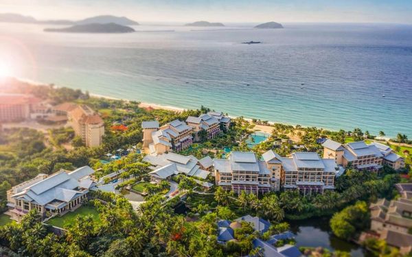 HILTON SANYA YALONG BAY RESORT & SPA 5*