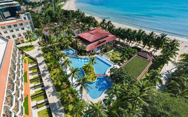 SANYA SOUTH CHINA HOTEL 4*