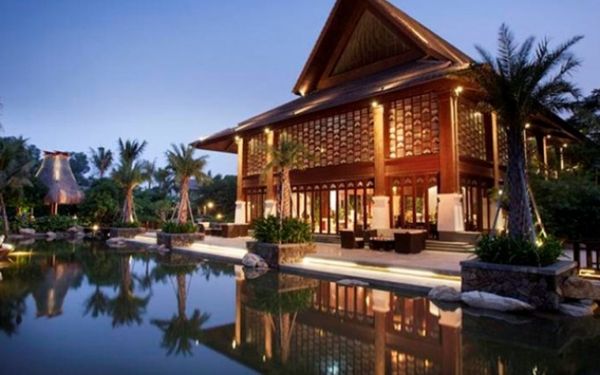 STONY BROOK VILLA JIANGUO RESORT SANYA 5*