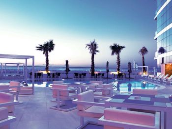 NOVOTEL AL BARSHA 4 *