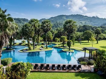 NAITHONBURI RESORT 4*