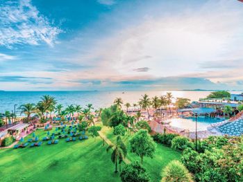 PINNACLE GRAND JOMTIEN RESORT AND BEACH CLUB (EX. PINNACLE GRAND JOMTIEN RESORT) 4*