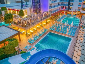 CLUB BIG BLUE SUITE HOTEL 3*