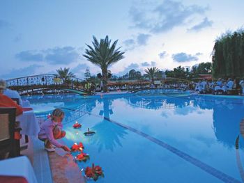 NOVA PARK HOTEL SIDE 5*