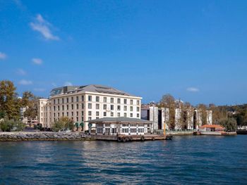 SHANGRI-LA BOSPHORUS HOTEL 5*
