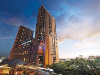 BERJAYA TIMES SQUARE HOTEL 4*