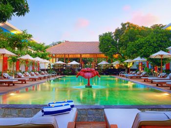 OZZ HOTEL KUTA BALI