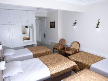 HOTEL HALI 3*