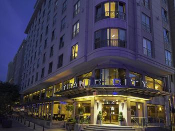 TITANIC CITY 4*
