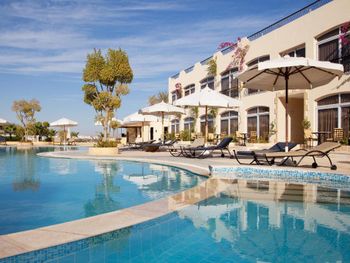 ROYAL NAAMA BAY