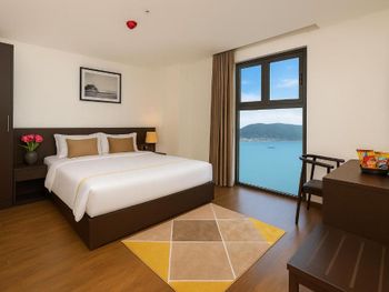 LA SERA HOTEL (EX. MERITON NHA TRANG HOTEL) 4*