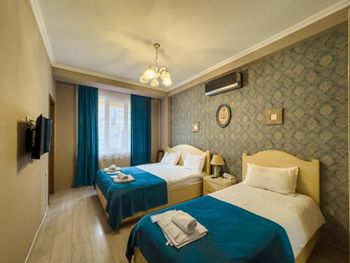 NEW METEKHI HOTEL 3*