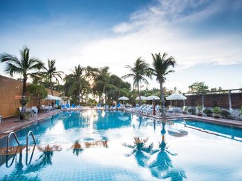 TWIN PALMS RESORT PATTAYA 3*