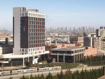 RAMADA ENCORE ISTANBUL BAYRAMPASA 4*
