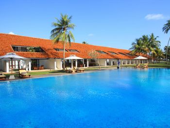 AVANI BENTOTA RESORT & SPA 4+ *