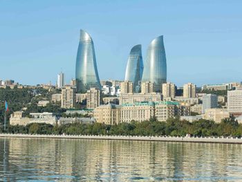 FAIRMONT BAKU - FLAME TOWERS 5*