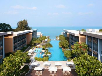 RENAISSANCE PATTAYA RESORT & SPA 5*