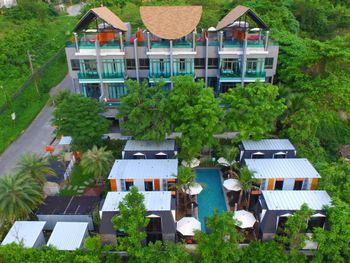 BUKIT POOL VILLAS 4*