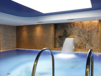 AQUA MARINA 4*