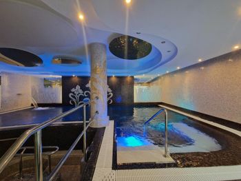 SPA HOTEL IRIS 4*