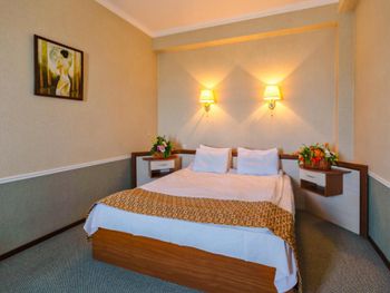 DIPLOMAT HOTEL BAKU 3*