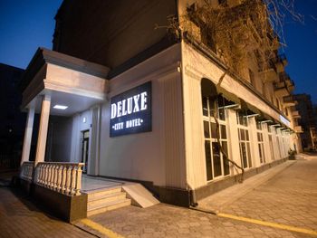 DELUXE CITY HOTEL 3*