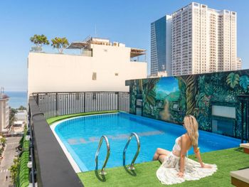 ELC LUXURY HOTEL (EX. GOLDEN STAR HOTEL) 3*