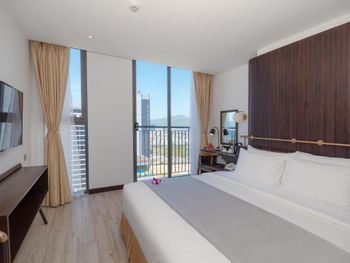 MAJESTIC PREMIUM NHA TRANG 4*