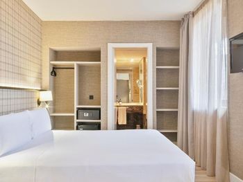 HOTEL ACTA CITY47 4*