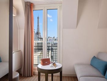TIMHOTEL TOUR EIFFEL 2*
