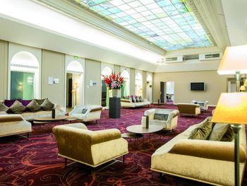LES PROVINCES OPERA 3*