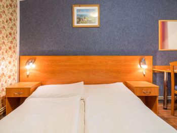 CENTRAL GREEN HOTEL 3*