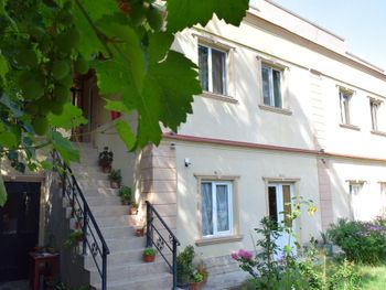 CROSSAWAY HOTEL 3*