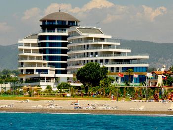 RAYMAR HOTELS &RESORTS 5*