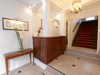 IMPERIAL HOTEL (PARIS) 3 *