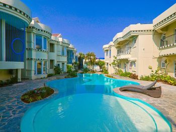 LOTUS BEACH RESORT 2*