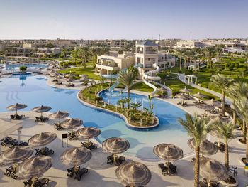CORAL SEA HOLIDAY RESORT 5*