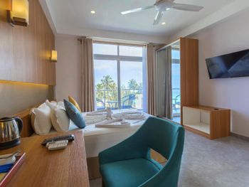 KUREDHI BEACH INN