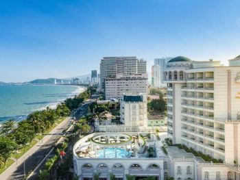 SUNRISE NHA TRANG BEACH HOTEL & SPA 5*