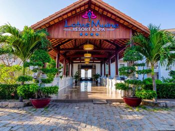LOTUS MUINE RESORT & SPA 4*