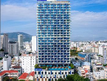 TUI BLUE NHA TRANG (EX. ARIYANA SMARTCONDOTEL NHA TRANG) 4*