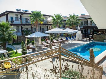 GREEK PRIDE HOTEL APARTMENTS 4*