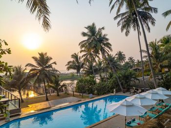 RIVA BEACH RESORT 3*