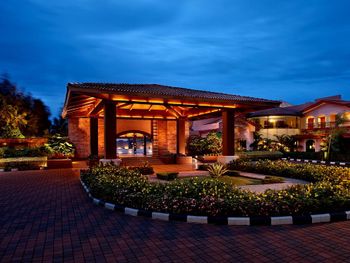 THE KENILWORTH BEACH RESORT AND SPA 5*