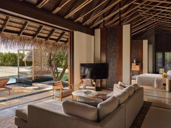 ONE & ONLY REETHI RAH 5*