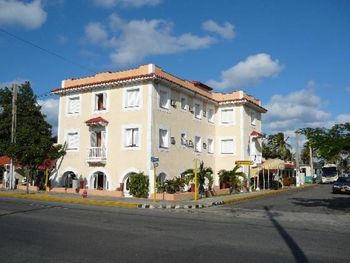 ISLAZUL PULLMAN 2*