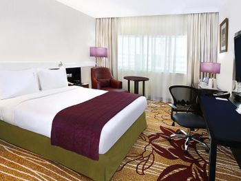 EXCELSIOR HOTEL DOWNTOWN DUBAI (EX. HOLIDAY INN DOWNTOWN) 4*