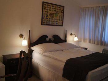 OPERA LOFT APARTMENTS